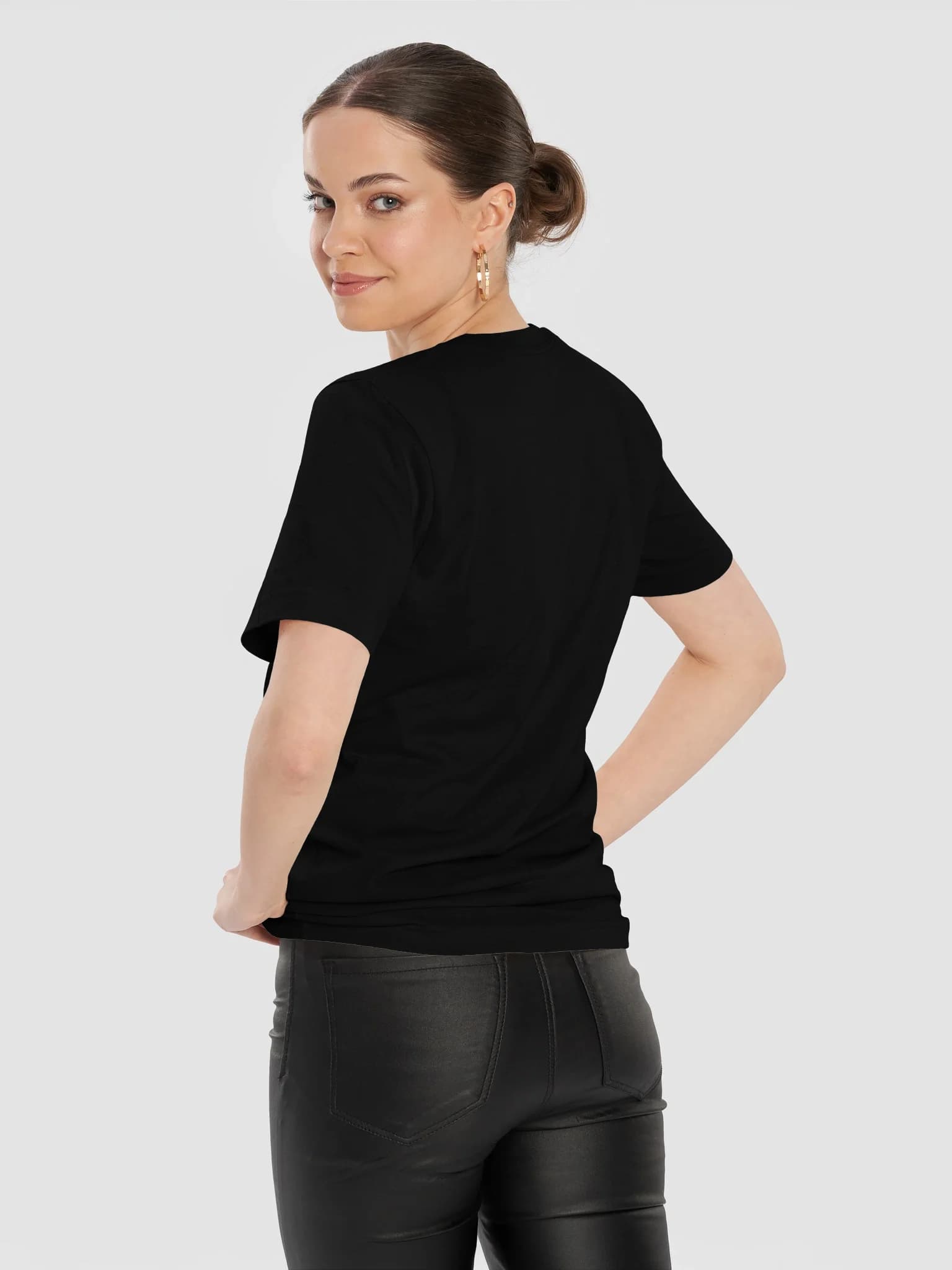 PhinHub Community Tee